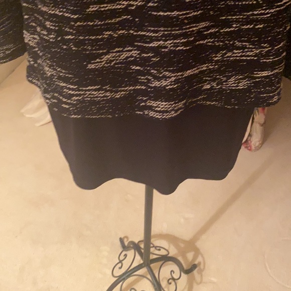 Top - Picture 3 of 5